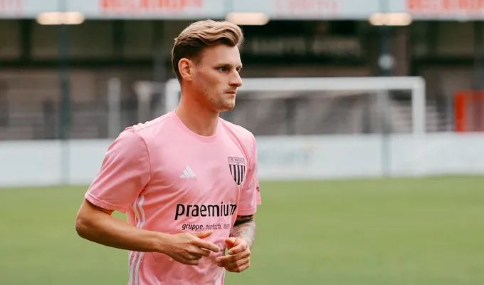 1. FC Bocholt verpflichtet Jonas Carls