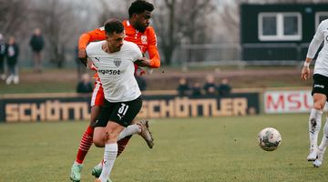 FCB bezwingt RW Ahlen mit 4:2