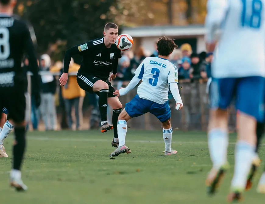 Bitteres 2:3 gegen S04 II