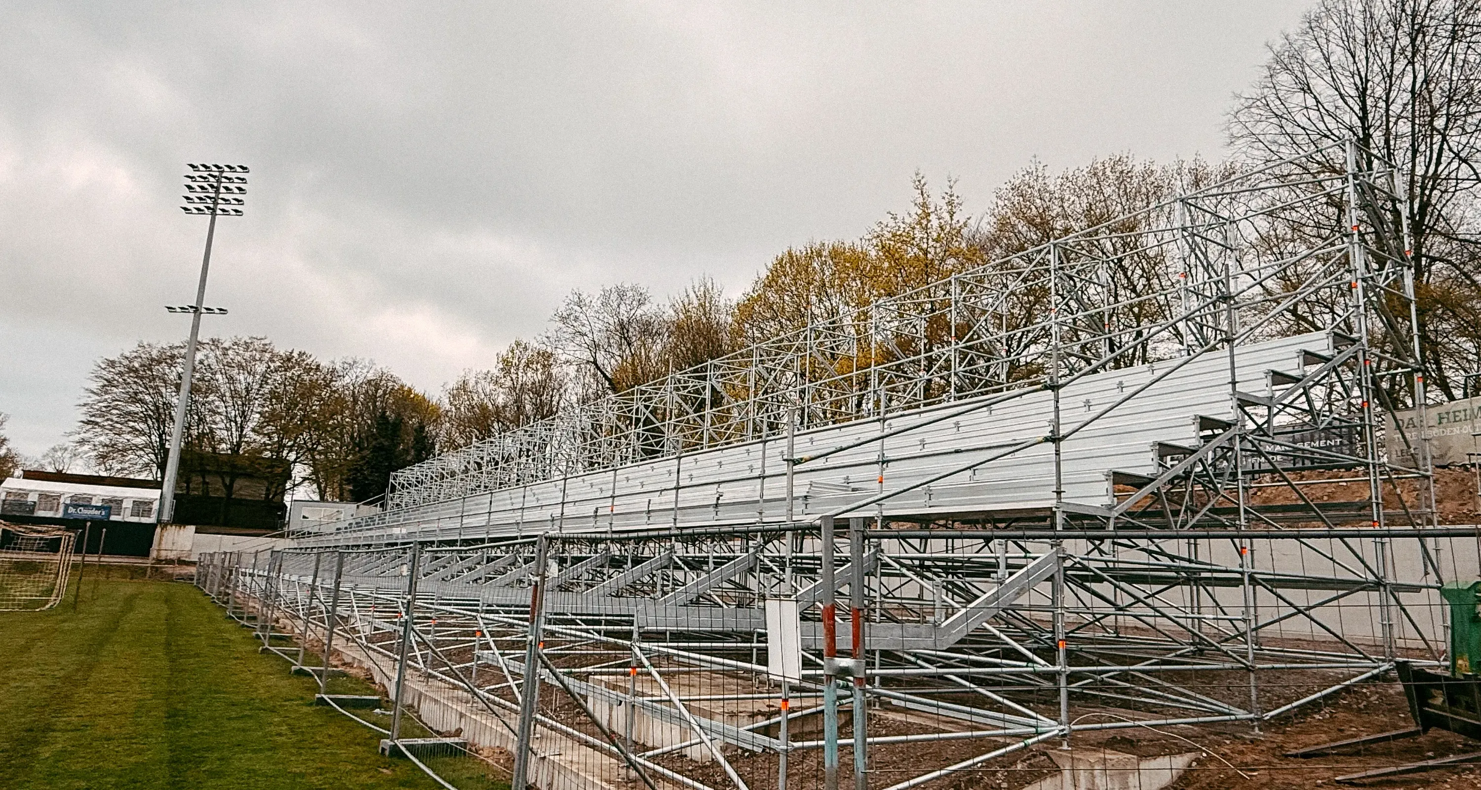 Baufortschritt Nordtribüne (02. April 2026)