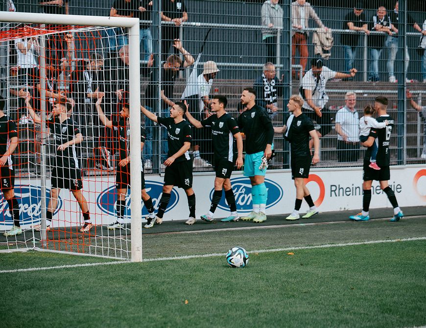 Vorverkauf für Spiel in Paderborn gestartet
