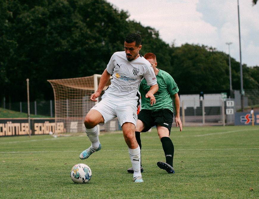 1. FC Bocholt zu Gast beim SV Rödinghausen