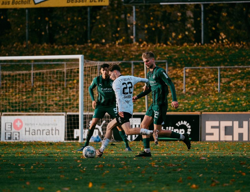 Fohlen-Elf zu Gast im Stadion am Hünting