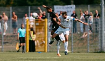 Auftaktniederlage für den FCB in Düren