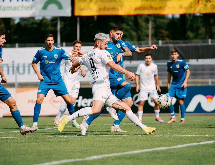 Auswärtsspiel in Düren: 1. FC Bocholt beim 1. FC Düren gefordert