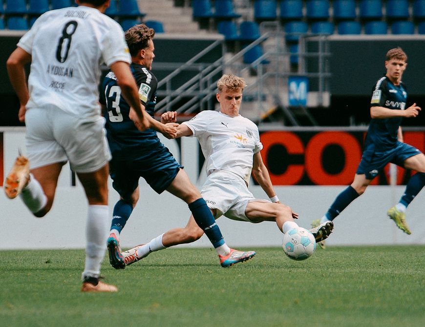 FCB zum Abschluss mit 2:2 in Paderborn